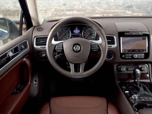 Volkswagen Touareg 3.0 v6 tiptronic hybrid